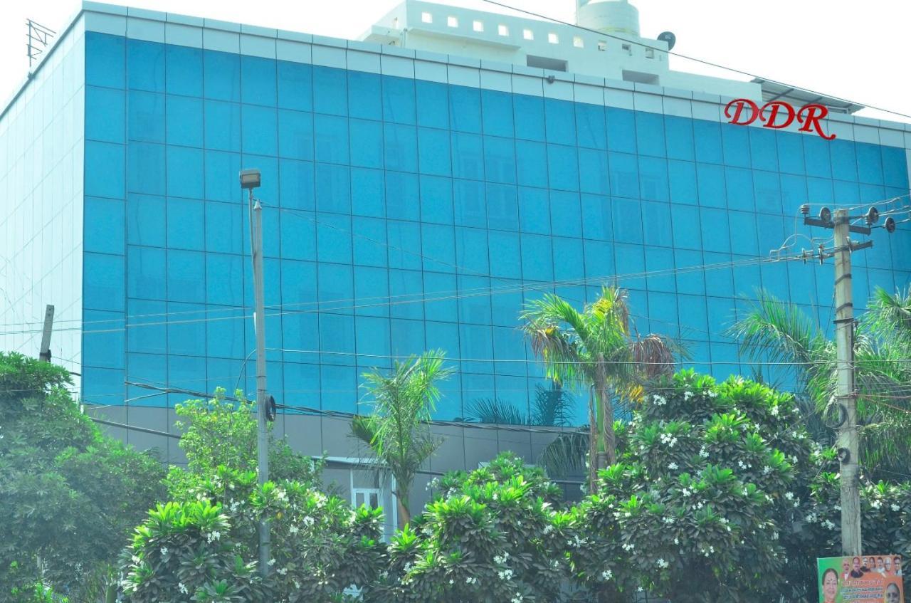 גורגאון Ddr Hotel Residency מראה חיצוני תמונה
