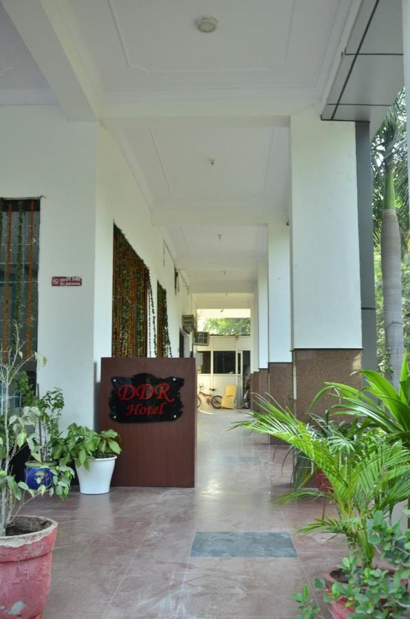 גורגאון Ddr Hotel Residency מראה חיצוני תמונה