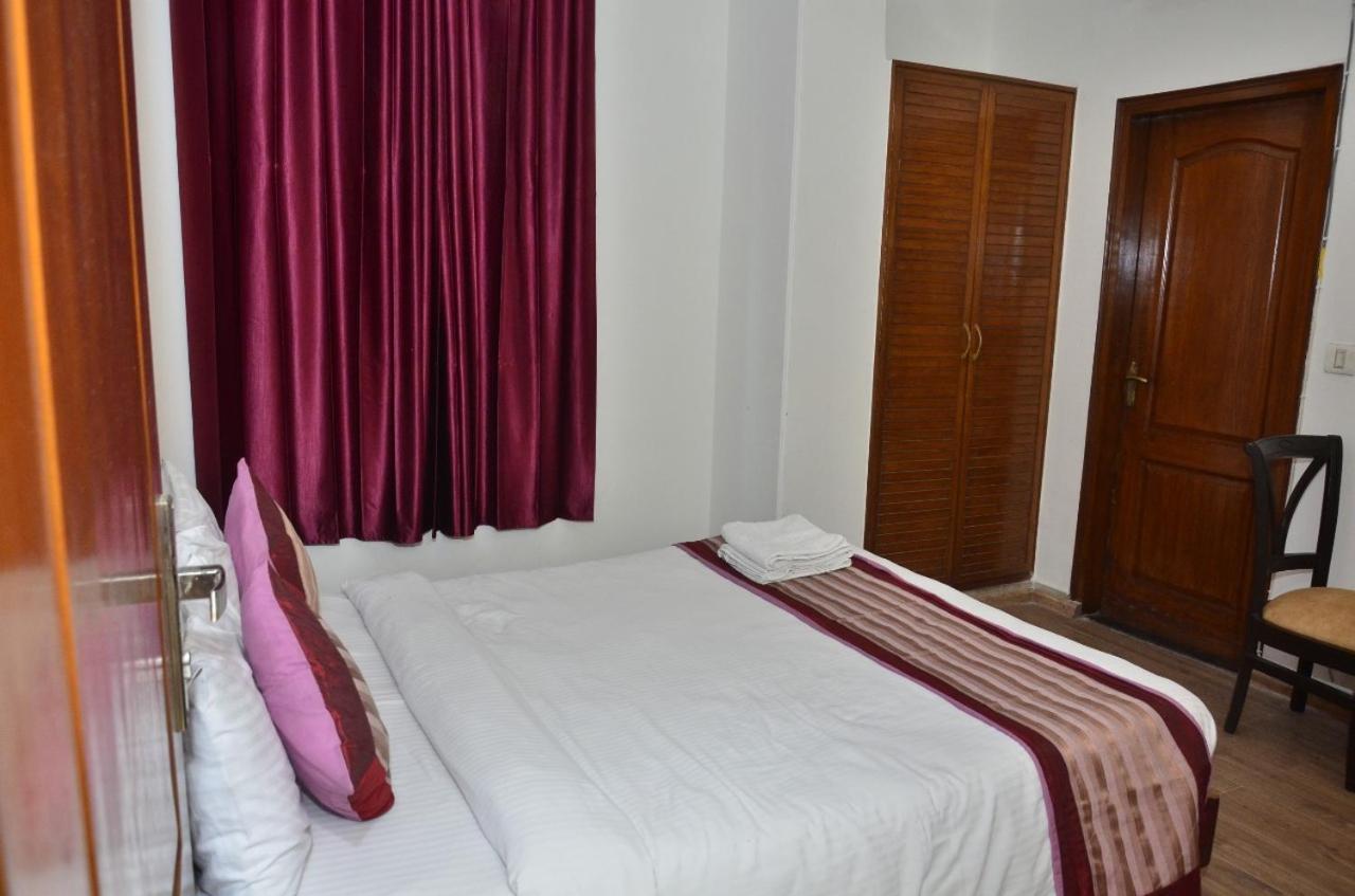 גורגאון Ddr Hotel Residency מראה חיצוני תמונה